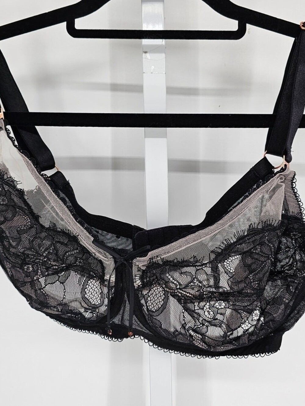 Smart & Sexy Womens Sz 34DDD Sheer Lace Bra Full Figure Black White